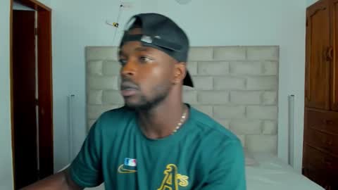 Snapshot of dylantaylor_1 chatting on 02-11-26, 03:22 Dylan Taylor online show from 02-11-26, 03:22