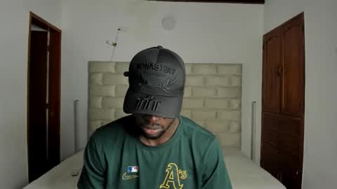 Snapshot of dylantaylor_1 chatting on 02-15-26, 03:36 Dylan Taylor online show from 02-15-26, 03:36