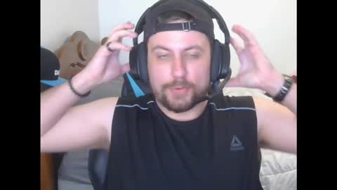 Snapshot of dylboi47 chatting on 10-13-25, 08:20 dylboi47 online show from 10-13-25, 08:20