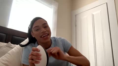 Snapshot of dynasty313 chatting on 03-01-25, 06:00 Dynasty online show from 03-01-25, 06:00