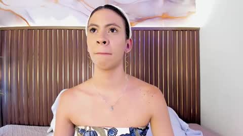 Call me Sofia online show from 03-18-26, 08:56