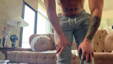 Snapshot of e13ven11 chatting on 02-23-25, 06:45 Formally known as Virus of Life online show from 02-23-25, 06:45