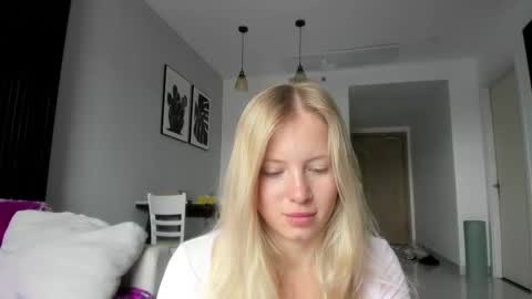 fansly - yourbestbaby online show from 02-10-25, 03:03