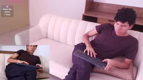 John online show from 09-23-25, 12:30