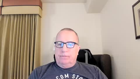 Mr Wonderful online show from 01-28-25, 01:38