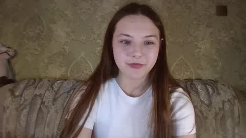 Snapshot of earlenegadsden chatting on 02-12-26, 02:01 Yuni online show from 02-12-26, 02:01