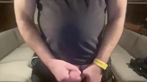 Snapshot of ebnk15 chatting on 12-17-24, 05:15 ebnk15 online show from 12-17-24, 05:15