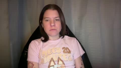 Snapshot of ebony8ivory chatting on 02-15-25, 04:14 americnbarbie online show from 02-15-25, 04:14