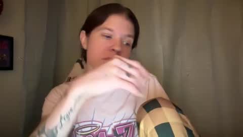 Snapshot of ebony8ivory chatting on 02-18-25, 06:04 americnbarbie online show from 02-18-25, 06:04