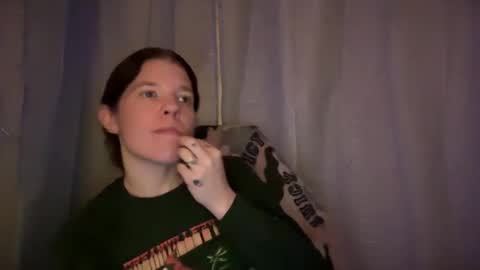 Snapshot of ebony8ivory chatting on 02-19-25, 02:23 americnbarbie online show from 02-19-25, 02:23