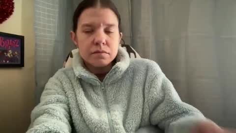 Snapshot of ebony8ivory chatting on 02-25-25, 02:54 americnbarbie online show from 02-25-25, 02:54