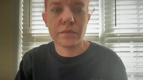 Snapshot of ebony8ivory chatting on 03-06-25, 07:10 americnbarbie online show from 03-06-25, 07:10