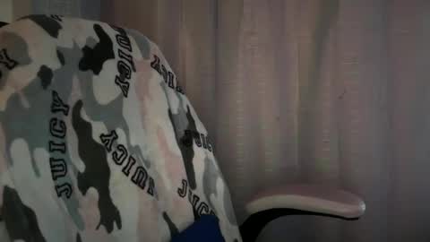 Snapshot of ebony8ivory chatting on 03-12-25, 10:50 americnbarbie online show from 03-12-25, 10:50