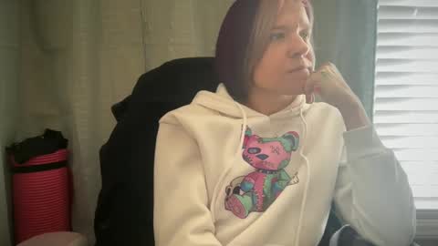 Snapshot of ebony8ivory chatting on 09-12-25, 01:44 americnbarbie online show from 09-12-25, 01:44