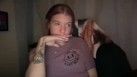 Snapshot of ebony8ivory chatting on 09-19-25, 04:36 americnbarbie online show from 09-19-25, 04:36