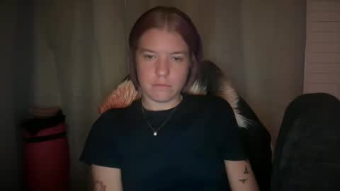 Snapshot of ebony8ivory chatting on 09-23-25, 04:15 americnbarbie online show from 09-23-25, 04:15