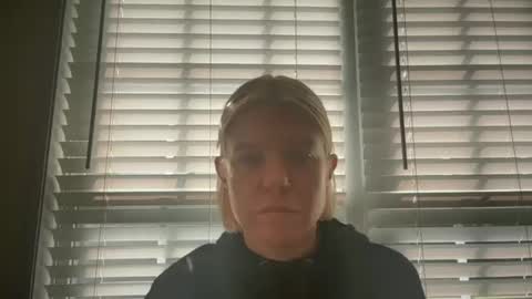 Snapshot of ebony8ivory chatting on 10-09-25, 06:50 americnbarbie online show from 10-09-25, 06:50