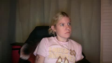 Snapshot of ebony8ivory chatting on 11-11-25, 02:00 americnbarbie online show from 11-11-25, 02:00