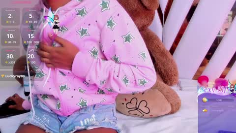 Snapshot of ebony_beautifull chatting on 12-06-24, 02:02 Luci online show from 12-06-24, 02:02