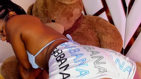 Snapshot of ebony_beautifull chatting on 01-03-25, 04:55 Luci online show from 01-03-25, 04:55