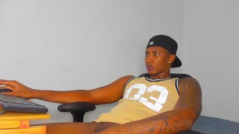 Snapshot of ebony_brandons chatting on 02-15-25, 03:42 Brandon online show from 02-15-25, 03:42