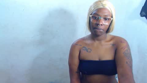 Snapshot of ebony_chayna chatting on 12-22-24, 07:31 chayna smith online show from 12-22-24, 07:31