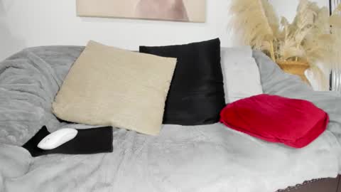 Cristal Ebony online show from 11-18-25, 03:56