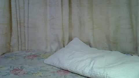 Snapshot of ebony_dessy chatting on 07-24-26, 08:29 Desire online show from 07-24-26, 08:29