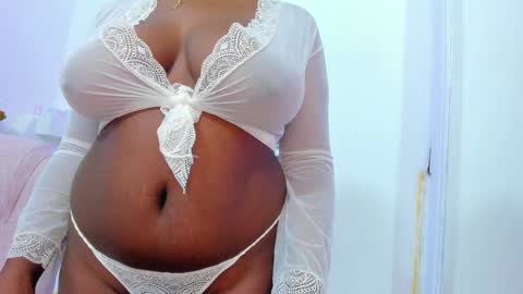 ebony_katterin online show from 12-24-24, 03:37