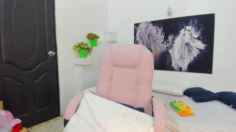 ebony_katterin online show from 12-25-24, 03:38