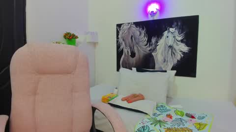 ebony_katterin online show from 12-26-24, 07:27