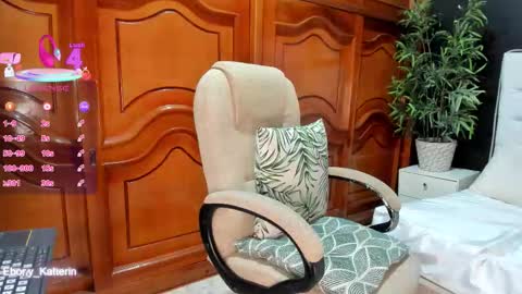 ebony_katterin online show from 11-28-25, 11:46