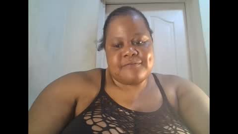 ebony_magixs online show from 09-30-25, 01:43