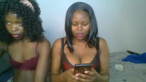 ebony_meeky online show from 10-19-25, 06:52