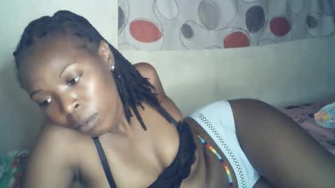 ebony_phoenix12 online show from 11-11-25, 04:34