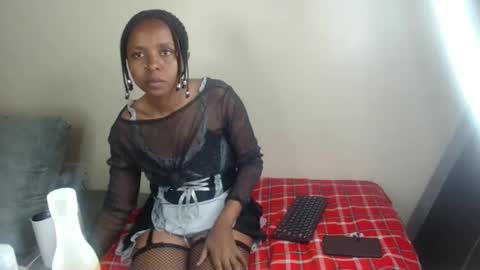 ebony_sluttt online show from 10-22-25, 09:31