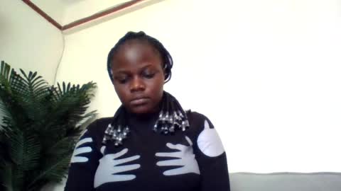 Snapshot of ebony_tasha chatting on 06-22-26, 07:27 tasha online show from 06-22-26, 07:27