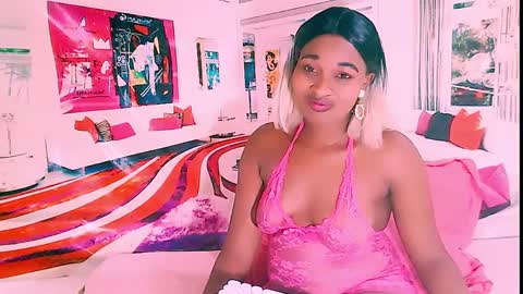 Tamia online show from 02-24-25, 09:52