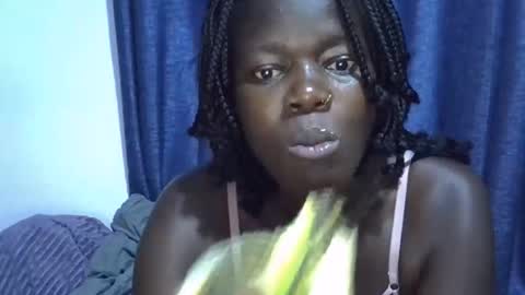 ebonybloom01 online show from 10-01-25, 08:20