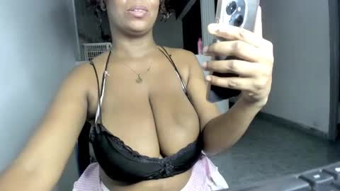 Snapshot of ebonycarolinatitix chatting on 03-03-25, 12:48 online show from 03-03-25, 12:48