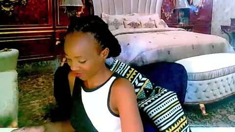 Snapshot of ebonycreamy69 chatting on 12-17-24, 07:15 Nova online show from 12-17-24, 07:15