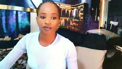 Snapshot of ebonycreamy69 chatting on 02-06-25, 07:02 Nova online show from 02-06-25, 07:02