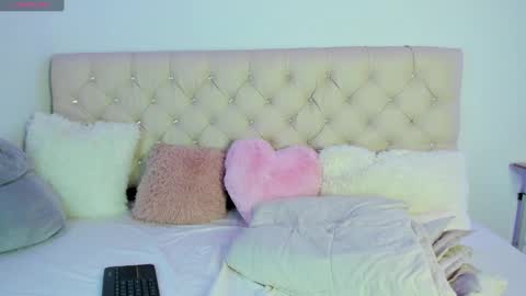 Queen Ebony online show from 12-14-24, 09:56