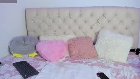 Queen Ebony online show from 02-01-25, 02:16