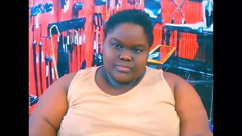 Snapshot of ebonyhotbuns4u2luv chatting on 10-30-25, 12:56 ebonyhotbuns4u2luv online show from 10-30-25, 12:56