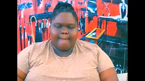 Snapshot of ebonyhotbuns4u2luv chatting on 11-11-25, 09:26 ebonyhotbuns4u2luv online show from 11-11-25, 09:26