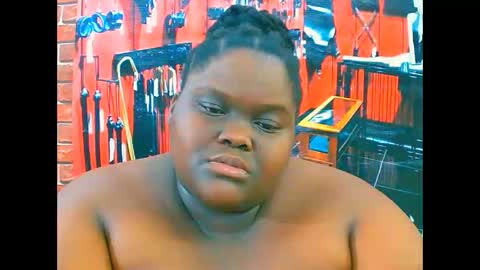 Snapshot of ebonyhotbuns4u2luv chatting on 11-14-25, 10:47 ebonyhotbuns4u2luv online show from 11-14-25, 10:47