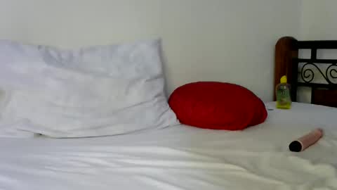 i am clara online show from 02-04-25, 11:38