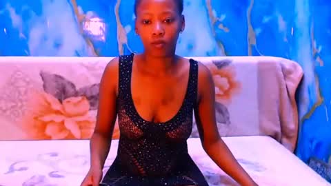 Snapshot of ebonypretty4u chatting on 10-14-25, 06:47 ebonypretty4u online show from 10-14-25, 06:47