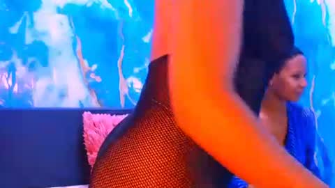 Snapshot of ebonypretty4u chatting on 10-21-25, 06:03 ebonypretty4u online show from 10-21-25, 06:03